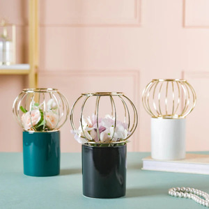 Handmade Decorative Luxury Metal Wire Flower <b>Vase</b> Gold Powder Coating Finishing Unique Design Round Shape for Home Decoration - Product Image 1