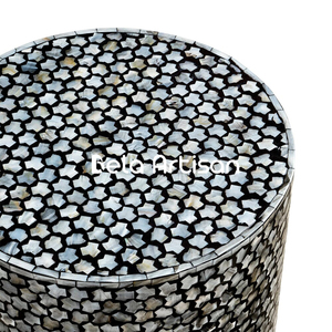 Bela Artisan Meubles en bois antiques Design moderne Tabourets de bar noirs Petite table pliante sculptée pour chambre à coucher pour hôtels Maison - Product Image 5