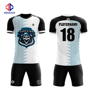 Maillot de football sublimé en polyester 100% personnalisé OEM pour les commandes en gros d'entraînement d'équipe avec logos et marque personnalisés - Product Image 4