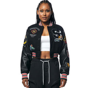 Veste en cuir universitaire personnalisée pour femme avec manteau Letterman court en polaire pour manteau d'hiver pour femme - Product Image 1