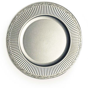 High Quality Round Gold Hammered Charger Plate Metal <b>Decorative</b> Dinner Plate Elegant <b>Table</b> Setting <b>Accessory</b> For Weddings Events - Product Image 3