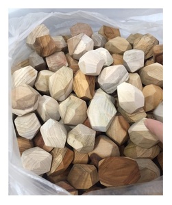 Juguetes de madera natural para niños Tumi Ishi Wood Rock Piedra de equilibrio de madera de Vietnam - Product Image 4