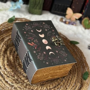 Triquetra en cuir véritable fait à la main Journal classique sort livre ombres blanc voyage carnet de croquis pour hommes femmes cercle magique - Product Image 3