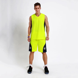 ชุดเครื่องแบบบาสเก็ตบอลสำหรับผู้ชายชุดเล่นกีฬาทีมคลับพิมพ์ลาย100% ผ้าโพลีเอสเตอร์ระบายอากาศได้ - Product Image 1