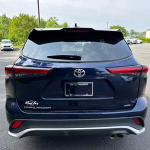 (W&T) PROMOCIÓN Venta de Autos Usados TOYOTA HIGHLANDER XSE FWD SPORT UTILITY FWD SUV 2022 - Product Image 1