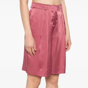 Short en Satin de Coton de Haute Qualité pour Femmes Respirant Style Sexy Design de Logo Personnalisé Meilleur Prix Tarif de Gros pour une Utilisation en Gym-Taille XS - Product Image 3