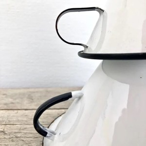 Enamel <b>Funnel</b> Set With Handle For Easy Spill Free Liquid Transfer Durable Design Perfect For <b>Kitchen</b> Home And Storage Use - Product Image 4