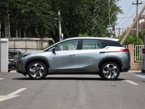 Auto Eléctrico Usado de Alta Velocidad MNV 2025 con Autonomía de 201-300 km, Motor de 120 kW y Batería de 50-70 kWh - Product Image 2