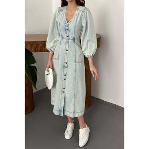 Vestido vaquero con mangas abullonadas Snow Wash - Lavado Snow Wash - Product Image 4