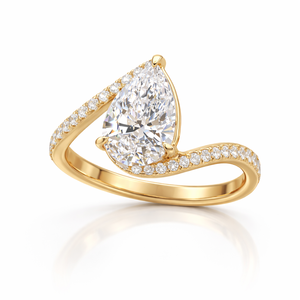 แหวนทอง 18K ประดับเพชรโมอิสซาไนต์ทรงลูกแพร์ ดีไซน์เกลียวแบบแหวนหมั้น - Product Image 2