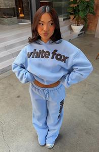 ชุดเซ็ตแทรคสูทสีน้ำเงินแบบโอเวอร์ไซส์ 2 ชิ้น สำหรับผู้หญิง ลายปักเรียบง่าย เหมาะสำหรับฤดูหนาว - Product Image 6