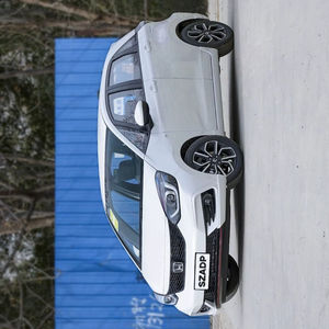 Voitures d'occasion T-OYOTA à grande vitesse - Product Image 1