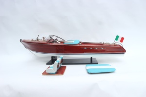 Riva Aquarama (Listo para RC) Modelo de lancha rápida de madera de lujo | Tendencia coleccionable 2025 - Product Image 5