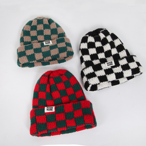 Bonnet en tricot à carreaux pour femme, chaud et extensible en acrylique, motif damier, décontracté, pour l'extérieur, mode, usage quotidien - Product Image 1