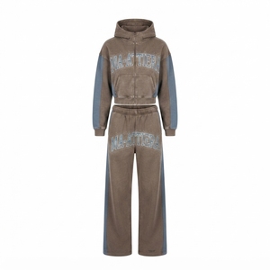 Conjunto Deportivo Personalizado para Mujer, Sudadera Corta con Cremallera en Dos Tonos Marrón y Azul, Pantalones Deportivos Anchos, Venta al Por Mayor OEM - Product Image 4