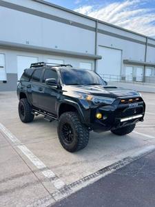 Toyota 4-Runner TRD PRO 4dr SUV 4WD 2022 d'occasion - Product Image 6