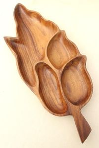 Circular Wooden Divided <b>Plate</b> for Kids Eco-Friendly Child <b>Plate</b> with Six Compartments Acacia Mango Wood <b>Toddler</b> Meal Tray - Product Image 3
