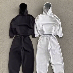 Ensemble pantalon de survêtement et sweat à capuche 400gsm personnalisé pour hommes ensemble de jogging deux pièces en polaire brossée de haute qualité pour hommes survêtements - Product Image 1