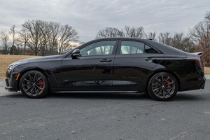 CADILLAC CT4-V BLACKWING 2025 USADO, Volante a la Izquierda/Derecha - Product Image 3