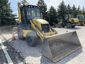 รถแบคโฮเดอร์โหลดเดอร์ B95C จากฮอลแลนด์ทรงพลังเหมาะสำหรับงานก่อสร้างและงานหนัก - Product Image 3