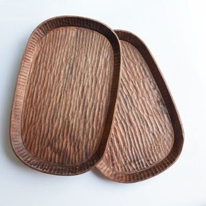 Bol en bois de noyer sculpté à la main avec bordure noire sculptée, centre de table décoratif, bol à fruits en bois artistique, décoration de table rustique moderne - Product Image 4