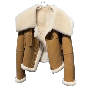 Chaqueta de cuero Premium para mujer, piel de oveja a la moda, diseño de Moto clásico de gama alta con cuello levantado y aspecto ajustado perfecto - Product Image 4