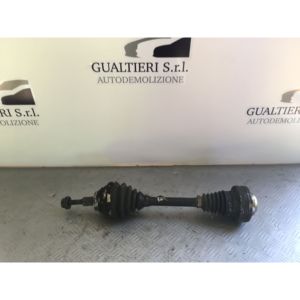 เพลาหน้าซ้าย VOLKSWAGEN Passat Sedan 4th Series 3C0407451FX (05>10) - Product Image 1