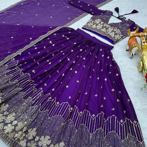 ชุดแต่งงานออกแบบ lehenga choli และ dupatta - Product Image 3