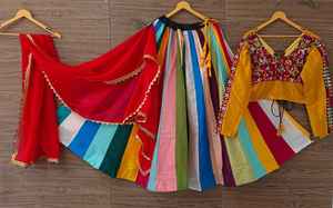 Colección Especial Navratri para Mujer, Lehenga con Estampado Digital Especial, Atractivo Lehenga Choli para Fiestas y Eventos - Product Image 4