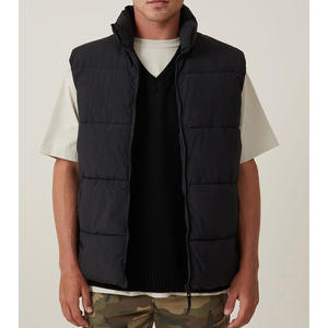 เสื้อกั๊กน้ำหนักเบาแบบกำหนดเอง ขายส่ง คุณภาพสูง ปักโลโก้ตามสั่ง เสื้อแจ็คเก็ตแบบไม่มีแขน ทรงพอง - Product Image 6