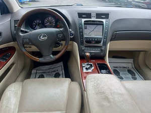 Voiture d'occasion de qualité abordable, Le-x-us GS 45-0h 2011, conduite à gauche - Product Image 4