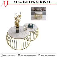 Ensemble de tables gigognes réglables en hauteur en métal noir et blanc avec finition dorée au design moderne, dernière collection, vente en gros, de l'exportateur indien