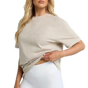 T-shirts pour femmes grandes tailles, en spandex brodé, 3D Dobby, coupe ajustée, col rond, manches courtes, sexy, printemps, sur mesure, en gros, 180g - Product Image 4