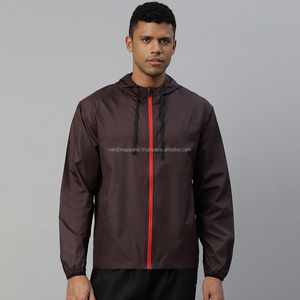 Nardon Apparel 2025 Chaqueta cortavientos impermeable para exteriores Logotipo personalizado Chaquetas cortavientos Chaquetas de hombre de tamaño regular - Product Image 3