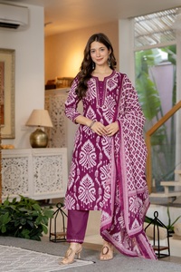 Elegant Women Purple Printed Cotton Salwar Kameez Set with Dupatta Traditional Casual Ethnic Wear <b>Ankle</b> Length Regular Fit India - Product Image 3