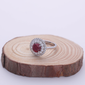 Anillo de compromiso de oro blanco, rosa y amarillo de 18 quilates con doble halo de piedras preciosas rojas cultivadas en laboratorio de 2.21 quilates y diamantes redondos para mujer - Product Image 6