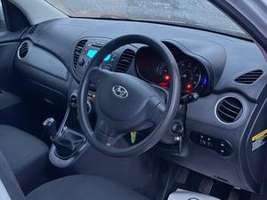 HYUNDAI I10 2011 USADO, Volante a la Izquierda/Derecha - Product Image 4