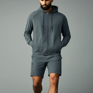 Conjunto de chándal deportivo de invierno con logotipo personalizado, chaqueta de nailon impermeable y transpirable, pantalones cortos tejidos para actuaciones al aire libre en la montaña - Product Image 5