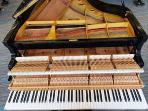 Piano à queue classique Yamahas G2 Piano électrique à 88 touches lestées en bois massif fabriqué au Japon à bon prix Piano acoustique remis à neuf - Product Image 6