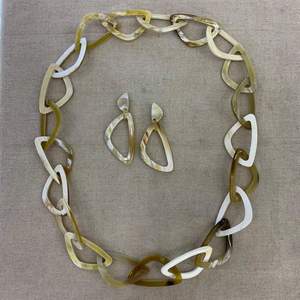 Customizable Size Buffalo Horn Necklace Earring <b>Set</b> Modern Design with Polished Technique - Product Image 2