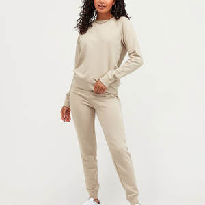 Conjunto de 2 Piezas Personalizado para Mujer, Otoño Invierno, Informal, Holgado, de Felpa, Sudadera de Manga Corta con Cuello Redondo y Pantalones Jogger, Color Sólido - Product Image 3