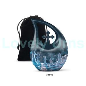 Urna para adultos de cremación de ajedrez con gota de lágrima marrón para cenizas humanas, urna conmemorativa de cruz grande decorativa con bolsa de terciopelo gratis - Product Image 2