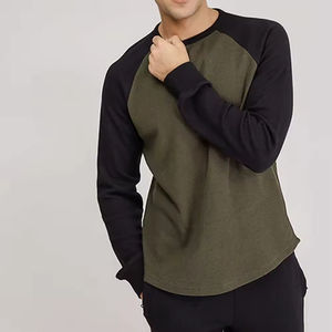 เสื้อยืดแขนยาวผู้ชายสั่งทำโลโก้ขายส่ง ผ้าฝ้าย 100% ทรงหลวม คุณภาพพรีเมียม ระบายอากาศ แห้งเร็ว เหมาะสำหรับออกกำลังกาย - Product Image 6