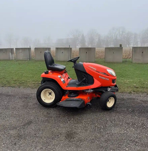 Tondeuse à gazon Kubota GR2120 pour la coupe de l'herbe, disponible à la vente - Product Image 2