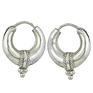 Pendientes de Aro de Plata 925 con Corte Princesa para Mujer, Estilo Huggie, Modernos y Elegantes, Chapado en Oro de 18K, Acabado en Rodio, para Uso Diario - Product Image 2