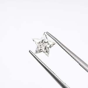Diamante Suelto de Laboratorio con Corte Antiguo Personalizado en Forma de Estrella, 2ct, Claridad VS, Color D, para Joyería - Product Image 2