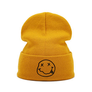 Gorro de punto a prueba de viento con protección para los oídos, a la moda, con patrón de sonrisa, para hombres y mujeres, opción ideal para regalos, 1 ud. - Product Image 2