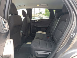 2023 F-o-r-d E-s-c-a-p-e Active AWD bajo kilometraje y precio asequible en stock listo para su envío - Product Image 6