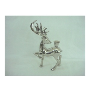 Portavelas de ciervo de latón Portavelas de animales antiguos para decoración del hogar Portavelas en precio al por mayor - Product Image 6