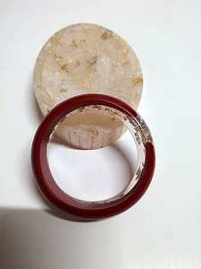 กำไลไม้ทำมือที่มีสีเรซิ่นฝัง | การออกแบบที่หรูหราทันสมัยสำหรับคอลเลกชันเครื่องประดับแฟชั่นขายส่ง - Product Image 3